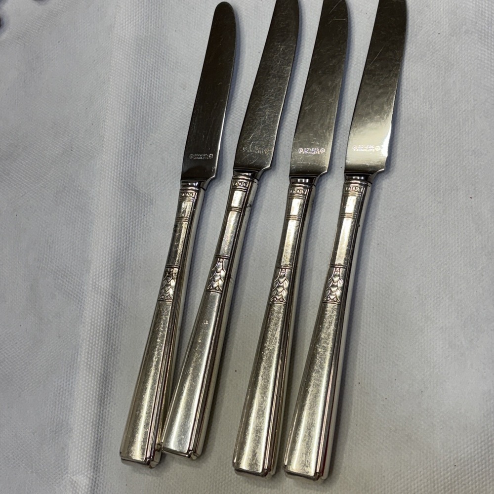 4 Oneida CAPRI 1881 Rogers Silverplate Table Knife Silverware